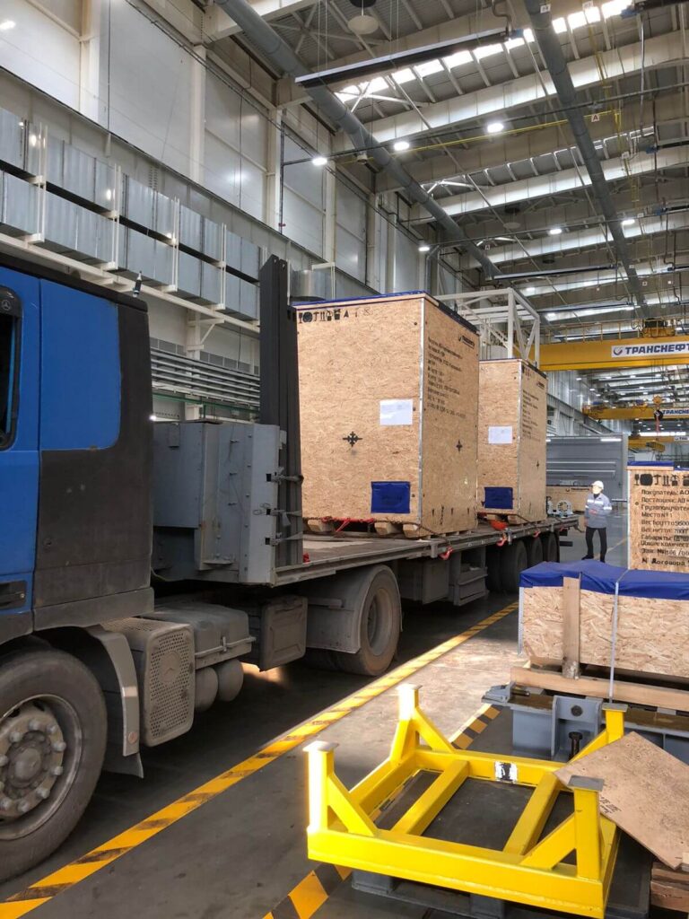 Перевозка оборудования из Благовещенска Амурской области в Уфу